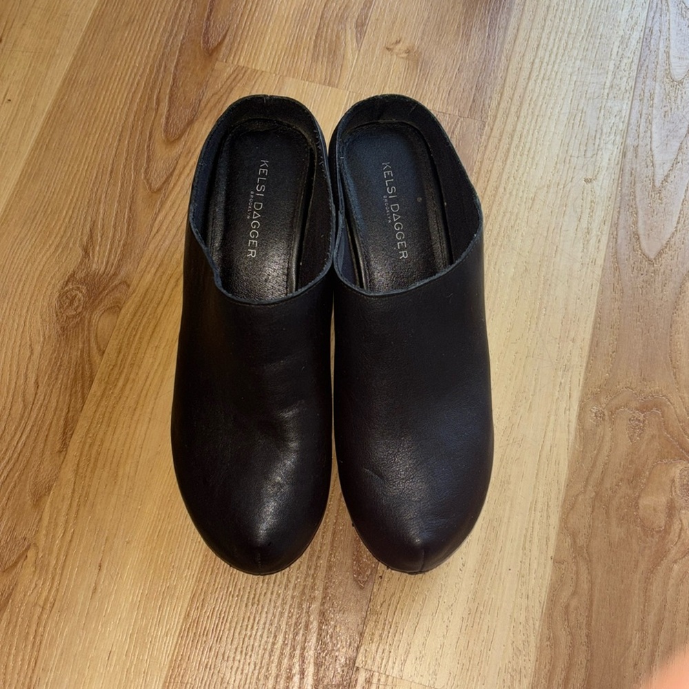 Kelsi Dagger clogs - Picture 2 of 11